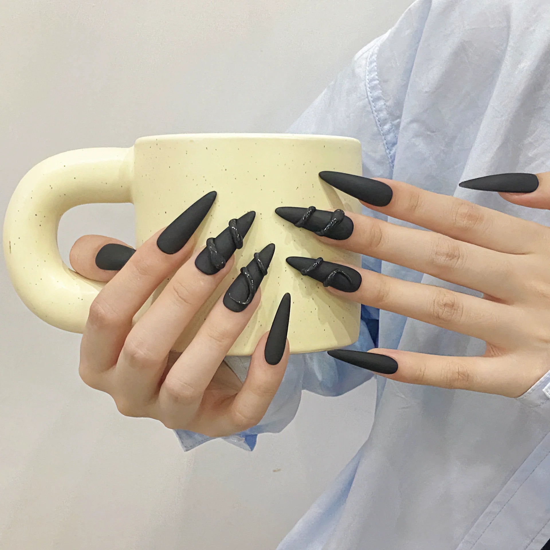 Dark Serpent Gothic Nails